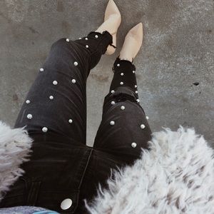 Forever 21 pearl jeans